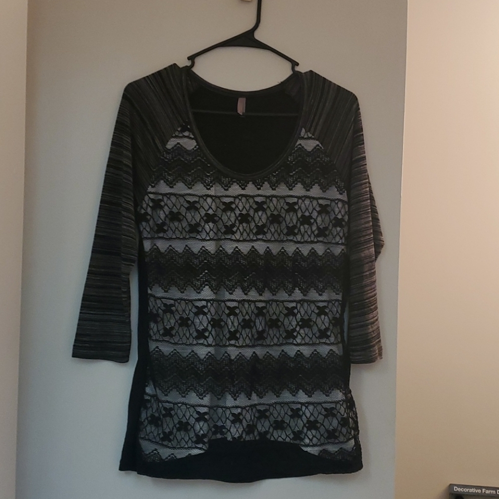 Women's shirt
